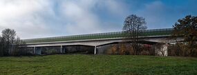 Erlaufbrücke der Umfahrungsstraße Wieselburg mit Sichtbeton von Wopfinger